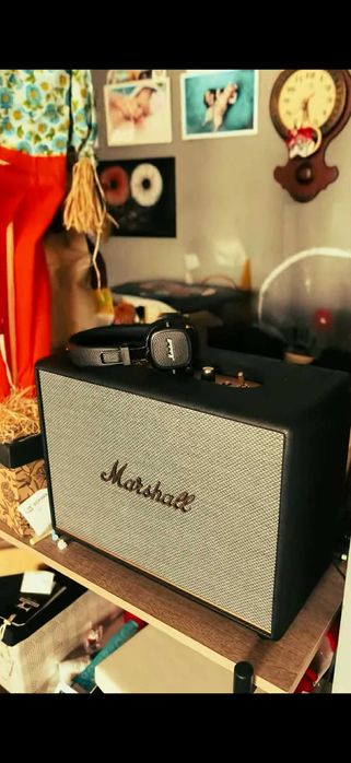 MARSHALL Woburn III - черна