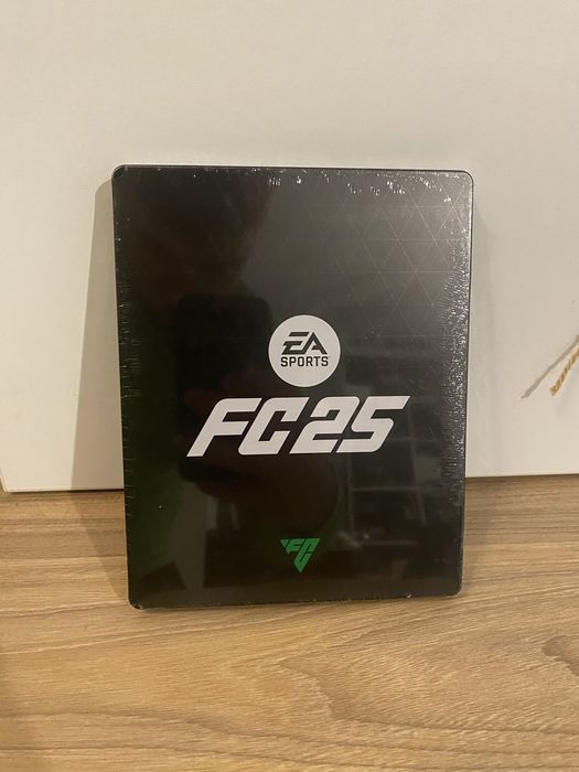 Steelbook FC 25 nou sigilat
