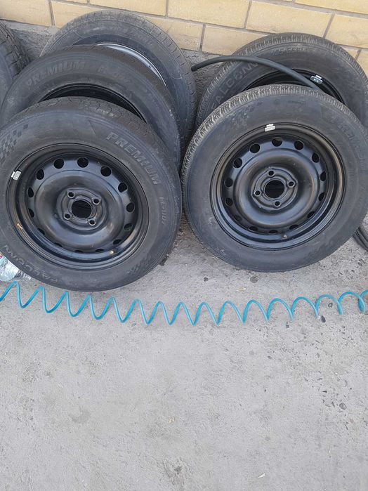 калеса нексия 3 на спарк диски ровные шины на 40 тыщ  без шишек