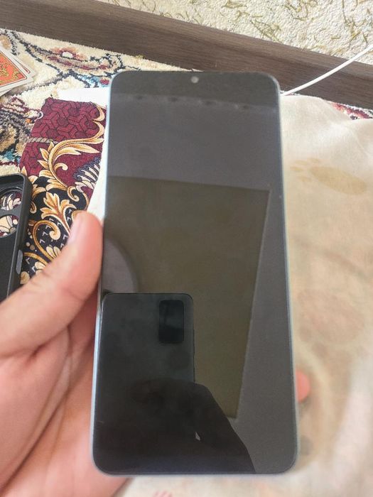 Redmi 13C Telefoni sotiladi