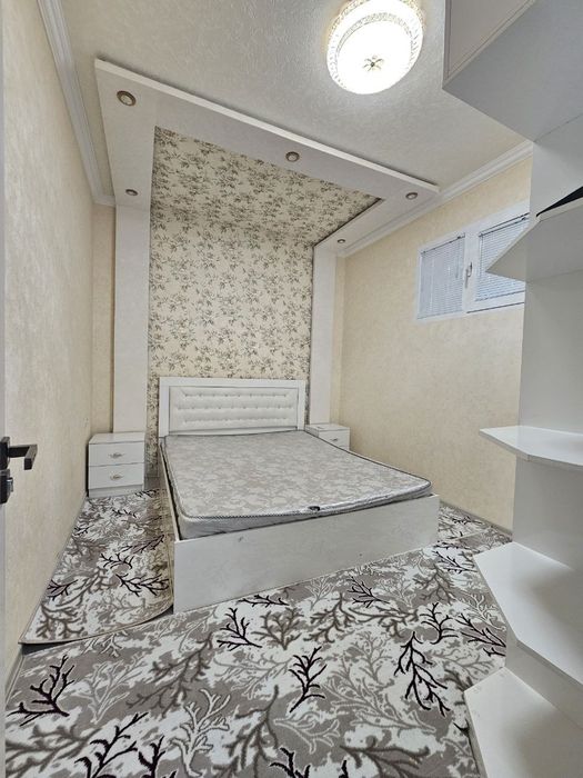Srochno 3 xonali kvartira sotiladi  70 kvadrat