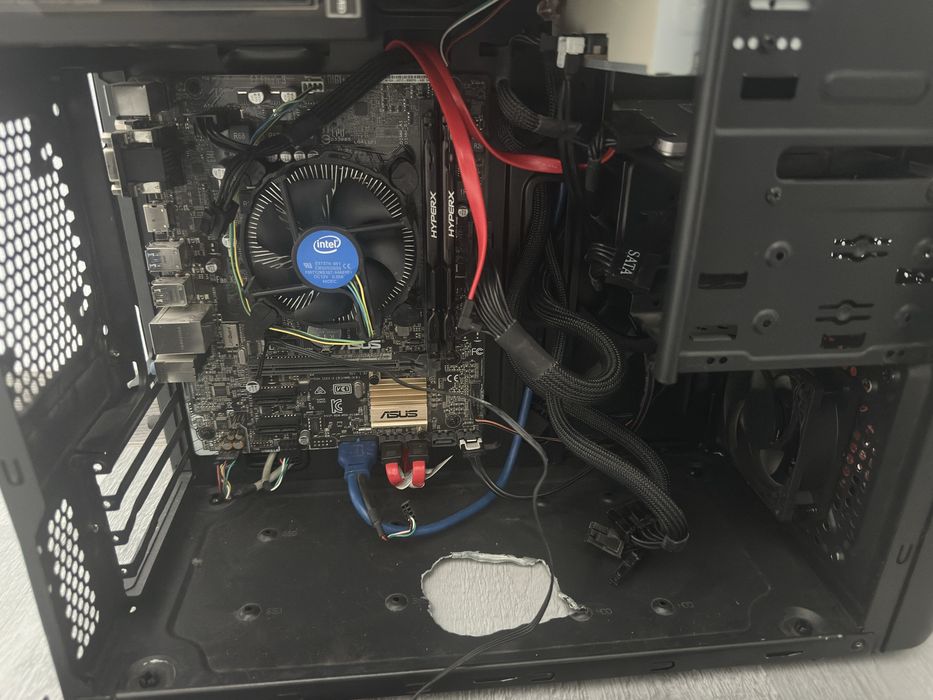 Reparatii calculatoare , laptop gama variata de servicii