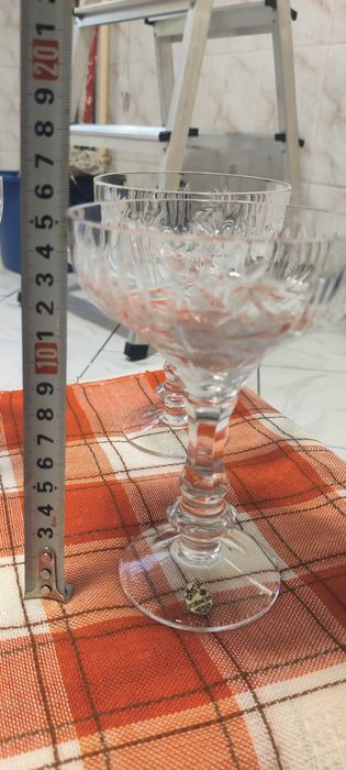 Set 6 pahare cristal in stare perfecta Vitrometan Medias