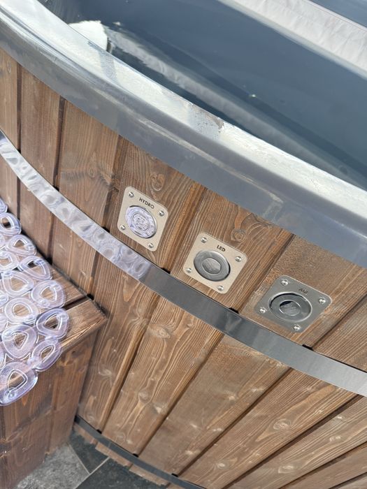 Vand set sauna  si ciubar din fibra de sticla