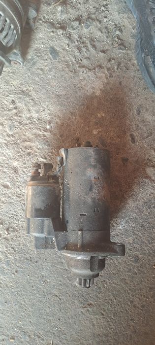 Vând electromotor golf 4 1.9