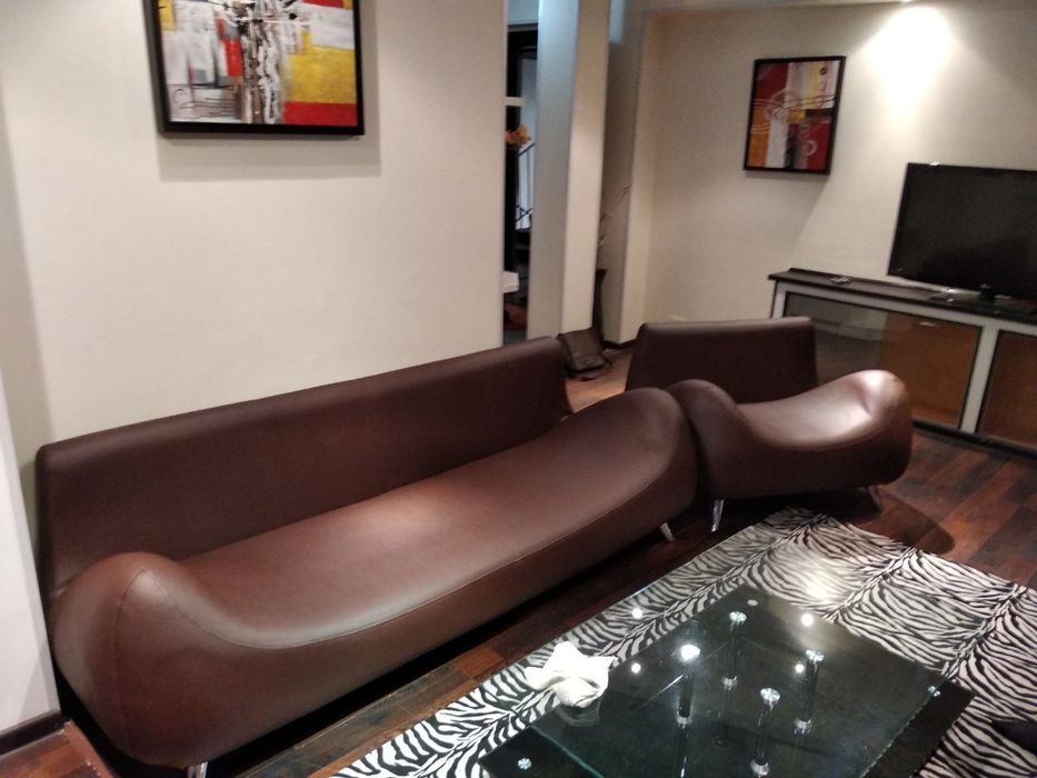 Реставрация и обивка мягкой мебели. В любом районе!