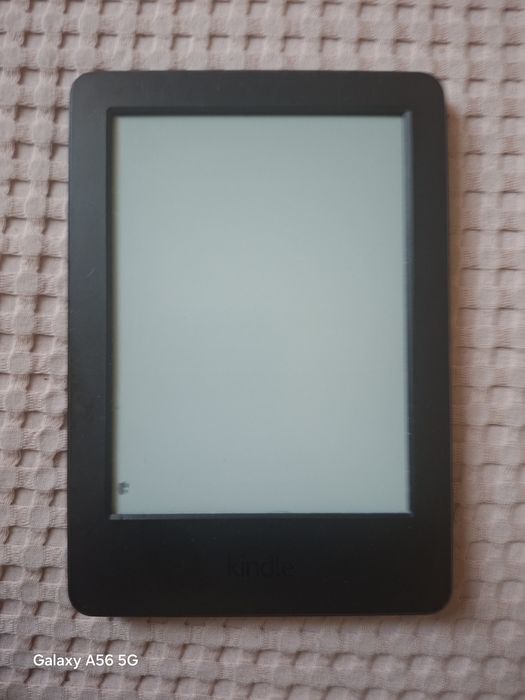 Vand carte electronica kindle