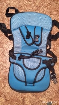 Автомобильное детское кресло