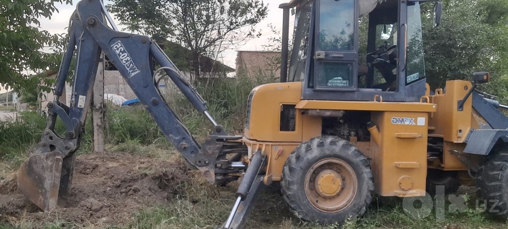 Ekskavator pogruzchik