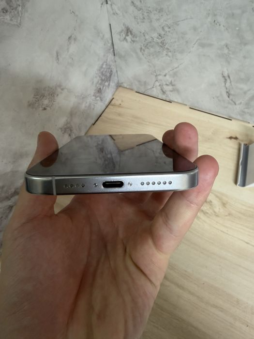 Iphone 16 pro max/ айфон 16 про мах