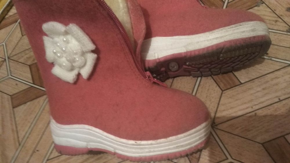Детские сапоги продам