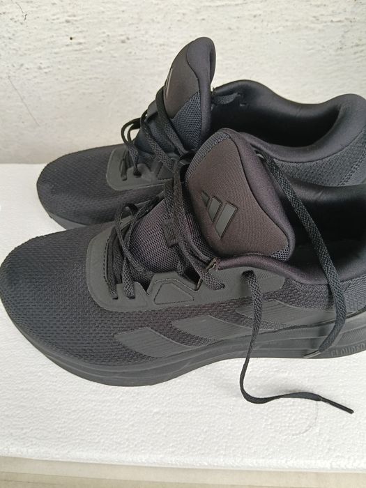 De vânzare adidas