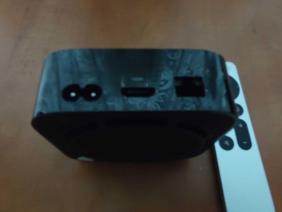 Apple TV 4K Gen 4 A1842 32GB OS 26.3 Media player complet telecomanda