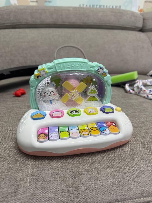 Игрушки для девочек и мальчиков