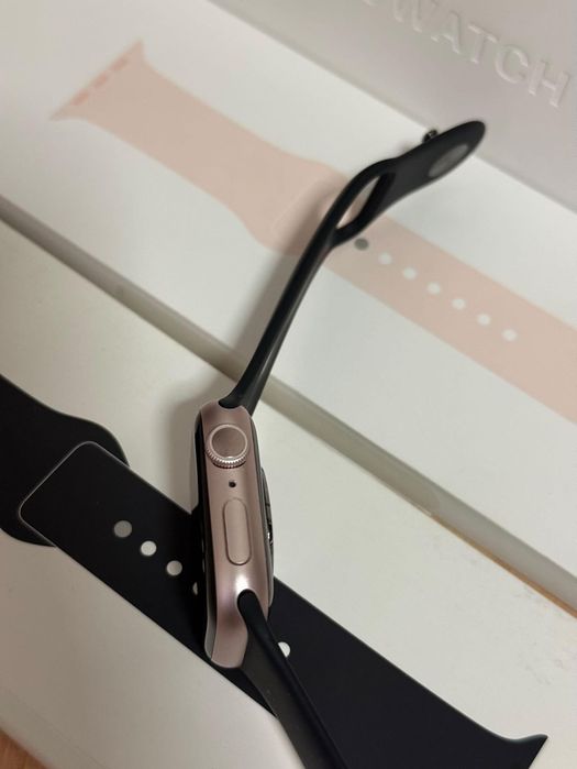 Apple Watch 9 GPS, 41mm Pink Aluminium Case, Light Pink