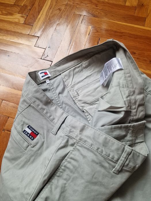 Страхотни мъжки къси панталони TOMMY HILFIGER размер 36