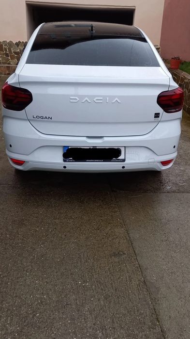 Se vinde Logan Editie Speciala 2025