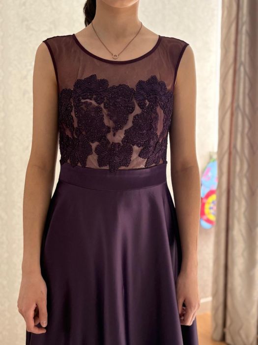 Платье вечернее продам