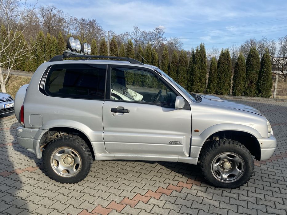 Dezmembrez / piese Suzuki Grand Vitara