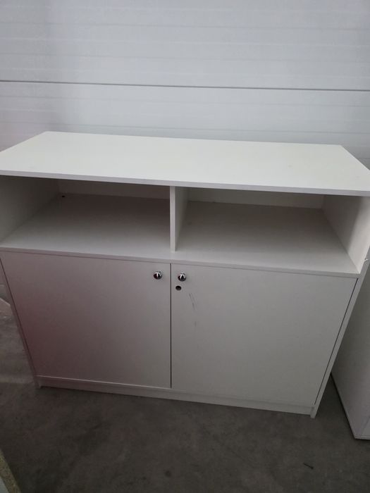 Продам шкаф тумбы есть доставка