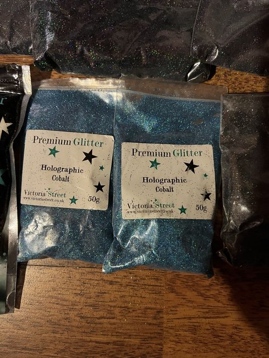 Чист брокат,премиум качество от Англия