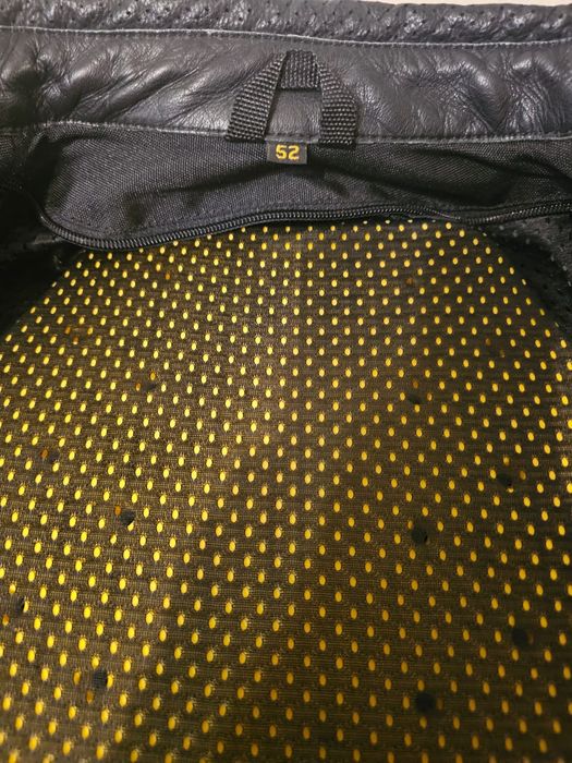 Мотокуртка, кожа 52 размера