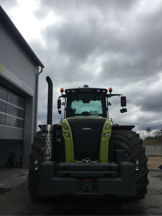 Трактор CLAAS Ксерион 5000  б/у