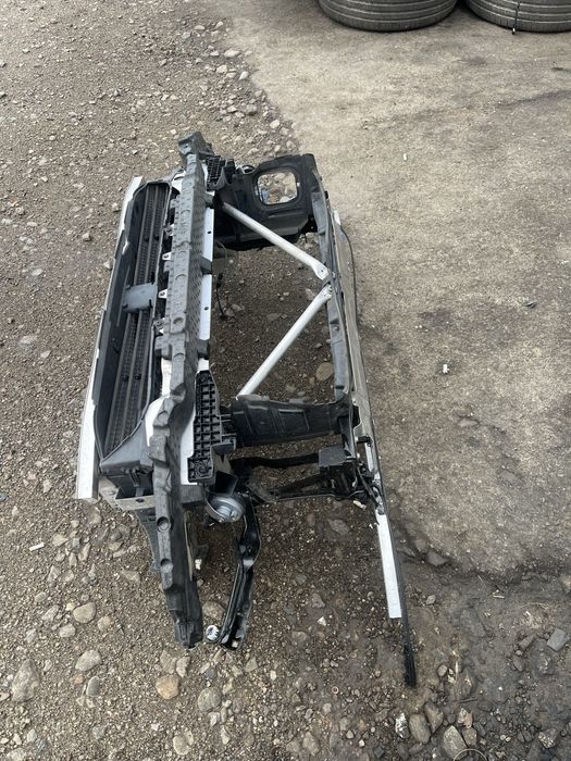 Маска/очиларка бмв х4 г02 2020г ( maska/ochilarka bmw x4 g02 )