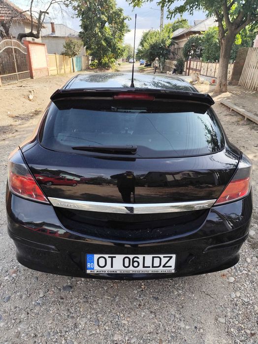 Vînd Opel Astra H GTC Irmscher edition