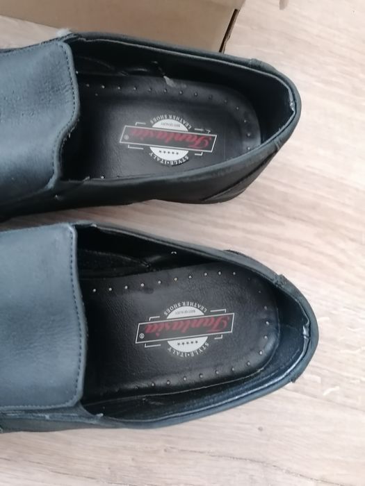 Мъжки обувки от набук