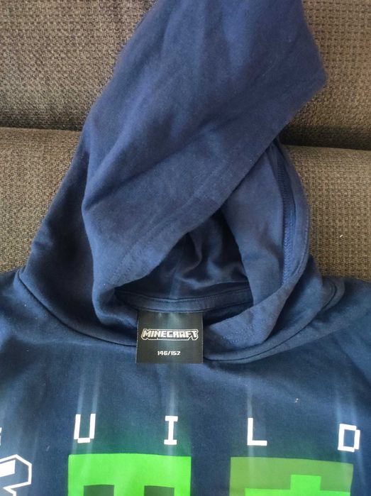 Анурак размер 152 - 2 броя заедно