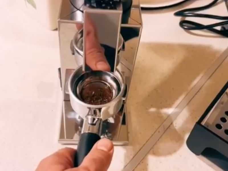 Espressor Lelit PL41TEM,Râșniță Lelit PL043 - Set perfect pentru cafea