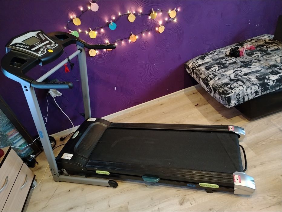 Бягаща пътека Muhler в перфектно състояние