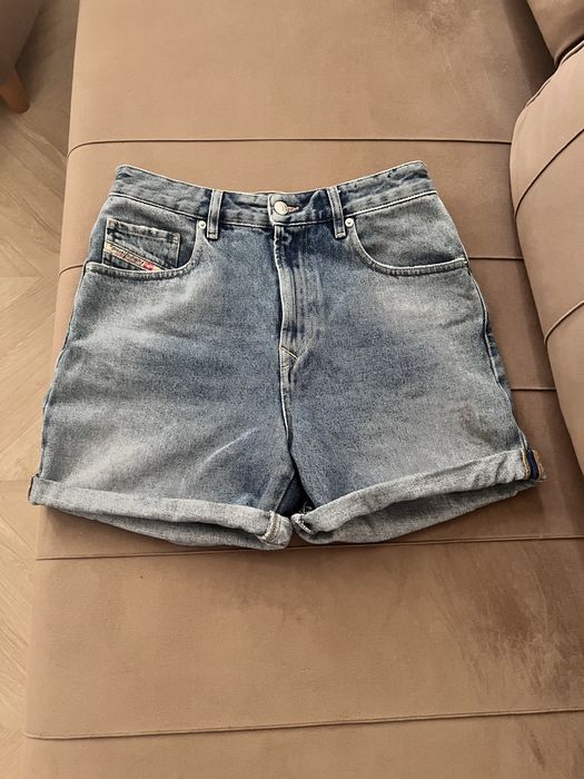 Джинсовые шорты Diesel