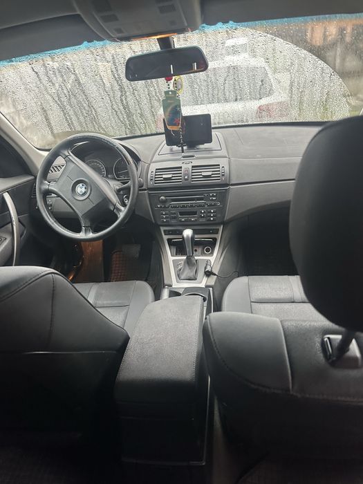 Spre vânzare urgent BMW X3 30.D cutie Automata