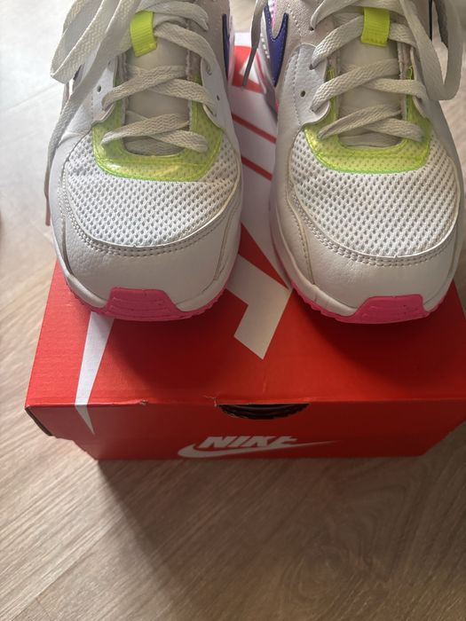 Оригинални маратонки Nike