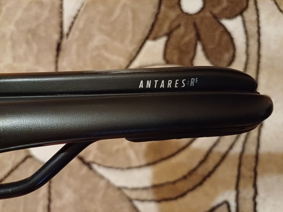 Vand Sa Fizik Antares 2 nari din carbon.