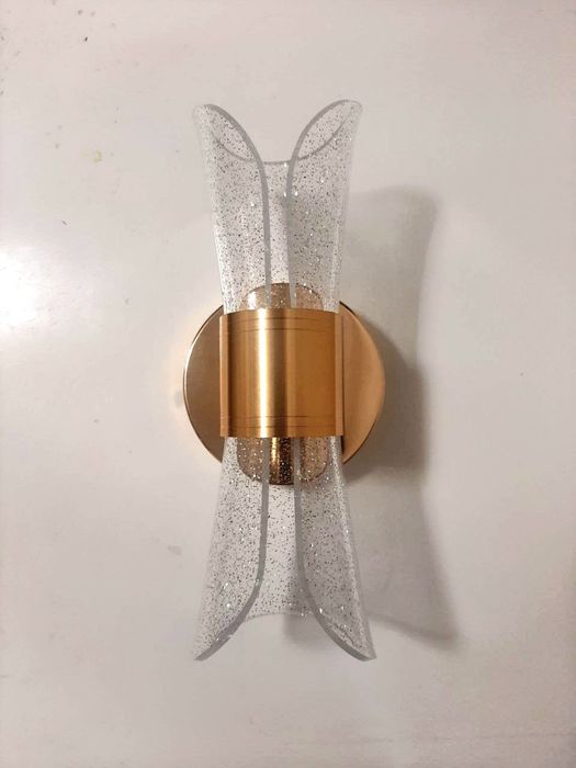 Бра - настенный светильник, Bra - devor chirog‘i