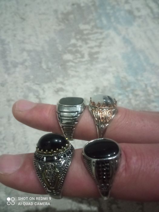 Кольцо мужской с камнями, новый
