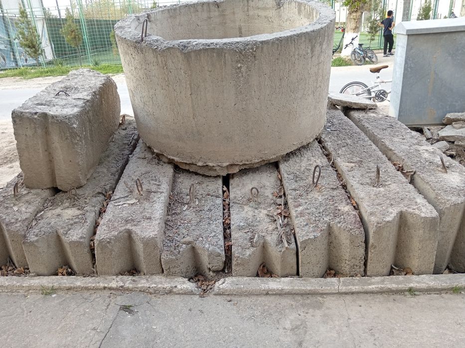 Betonlar sotiladi.