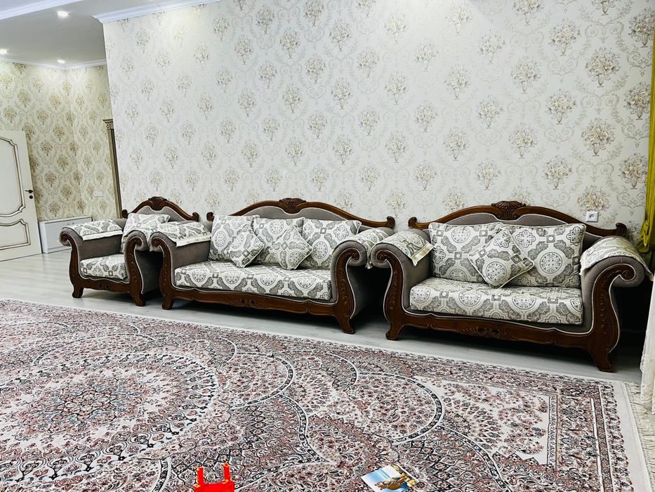 Жақсы жағдайда қолданылған диван креслолар