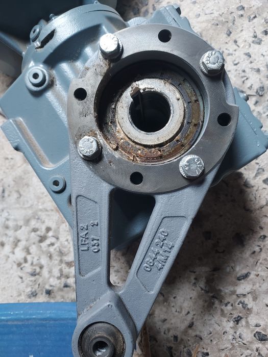 Motor cu reductor 2,2 kw