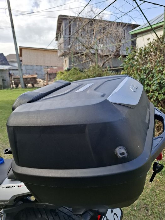 TOPCASE GIVI cu suport