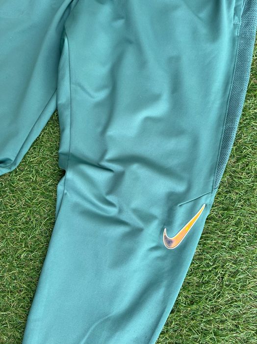 Мъжко долнище : Nike DRI-FIT Sweatpants L