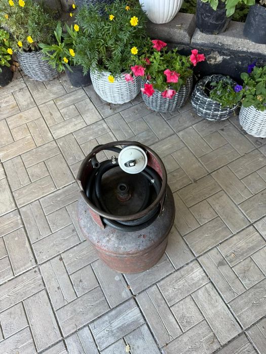 Продаю газовый баллон