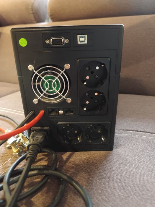 UPS  nJoy Isis 1500VA