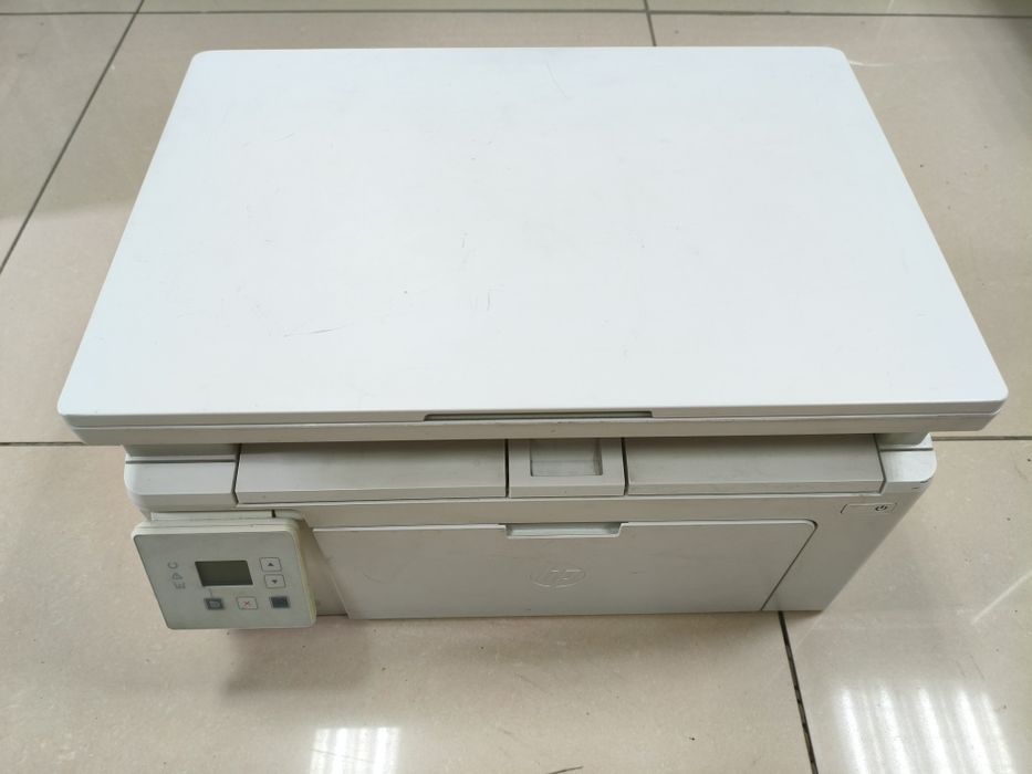Продам принтер HP m130a.