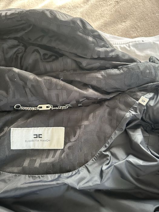 Яке Elisabetta Franchi