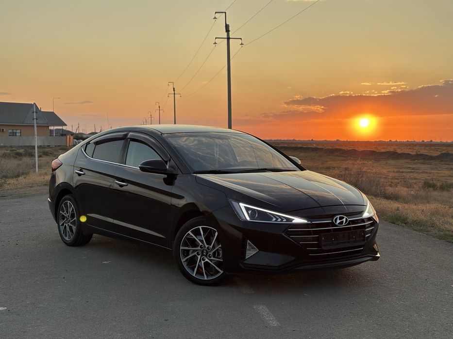 Hyundai Elantra 2019