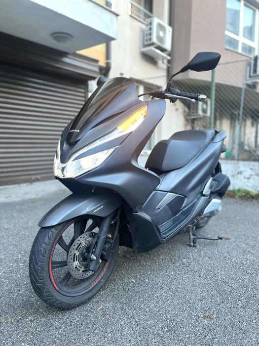 2 БРОЯ *** Honda PCX 125